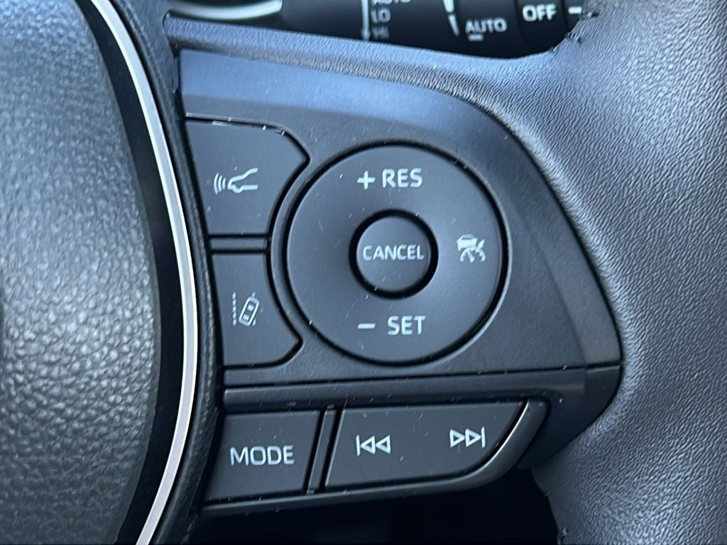 2023 Toyota RAV4 Hybrid SE