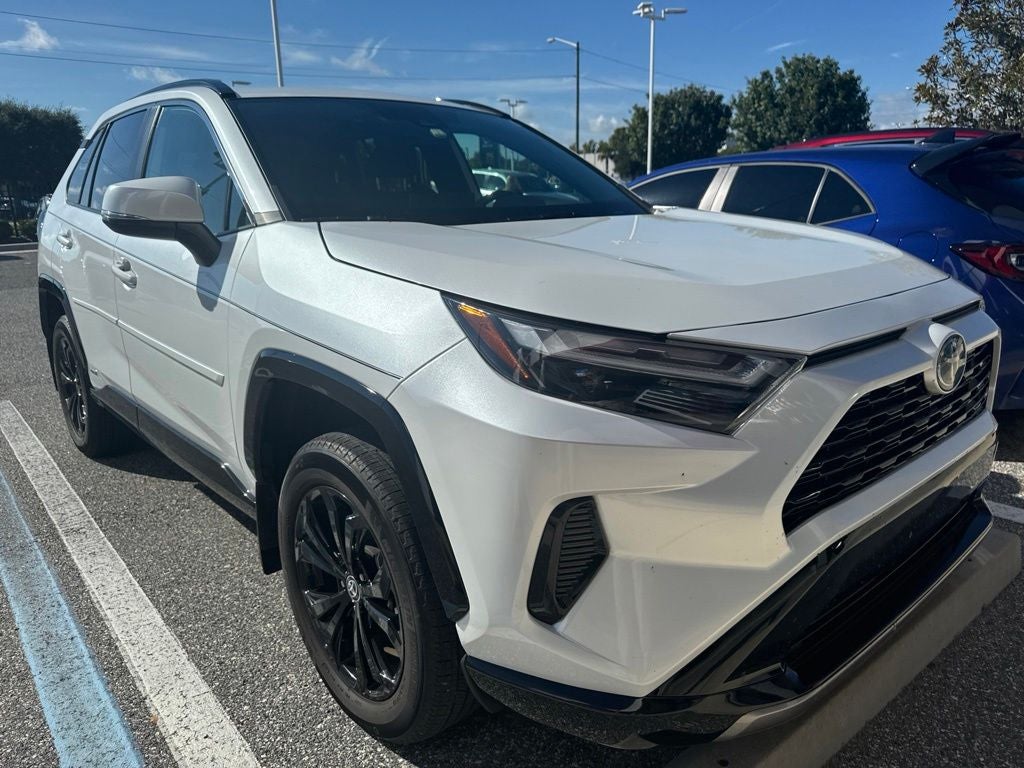 2023 Toyota RAV4 Hybrid SE