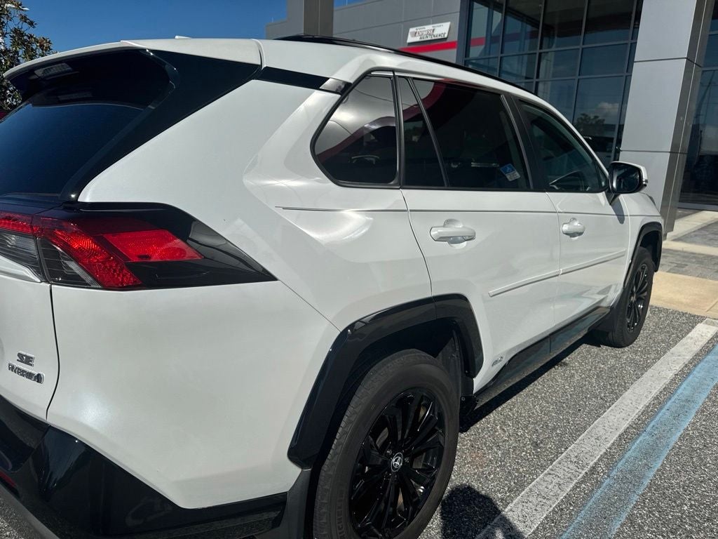 2023 Toyota RAV4 Hybrid SE