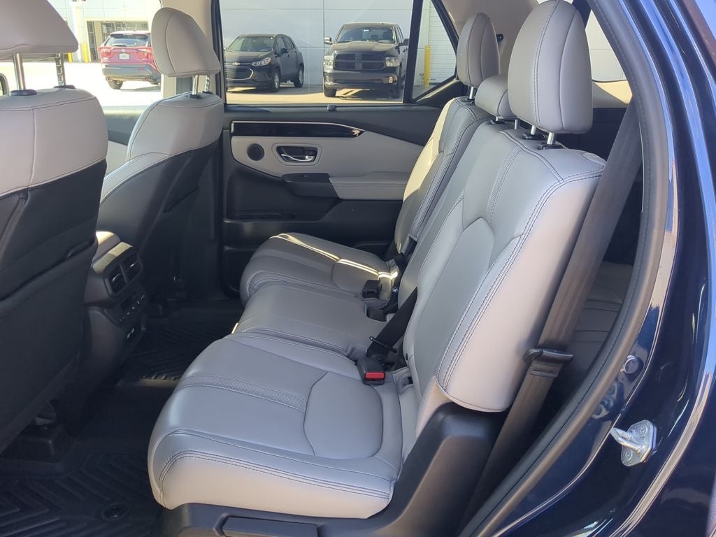 2023 Honda Pilot EX-L 8 Passenger