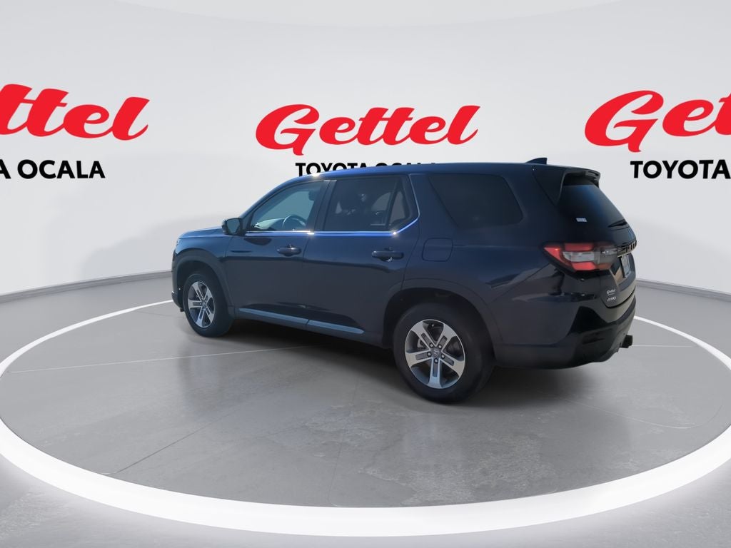 2023 Honda Pilot EX-L 8 Passenger