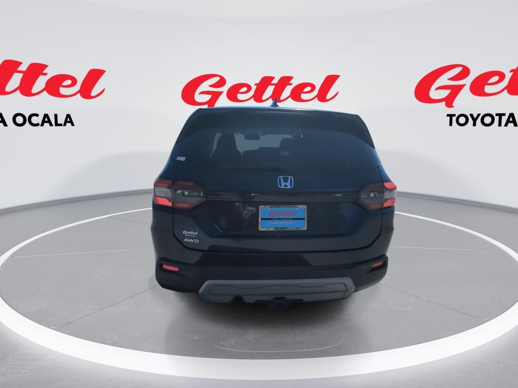 2023 Honda Pilot EX-L 8 Passenger