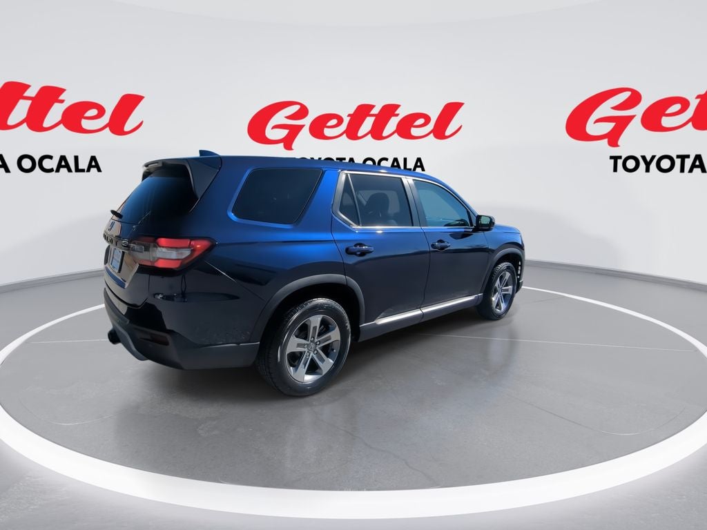 2023 Honda Pilot EX-L 8 Passenger