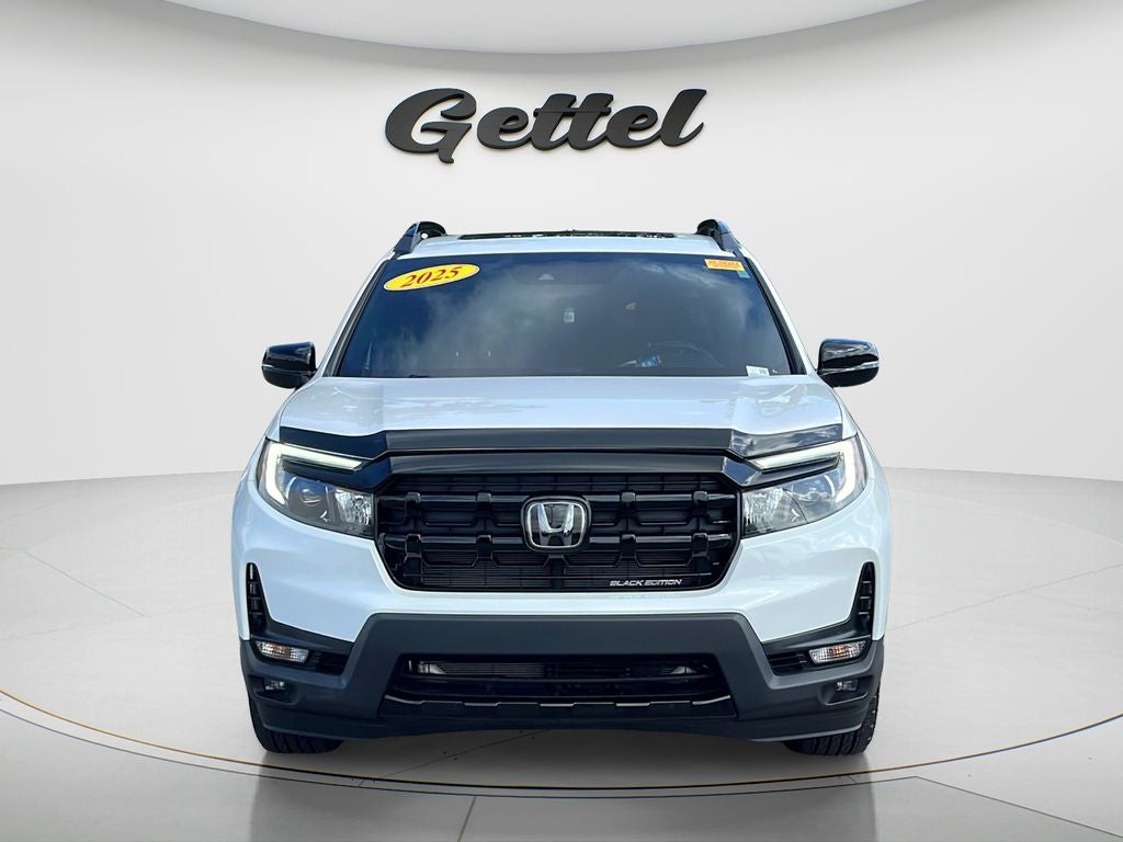 2025 Honda Ridgeline Black Edition