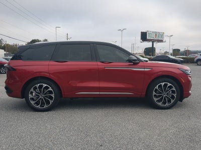 2024 Lincoln Nautilus Reserve