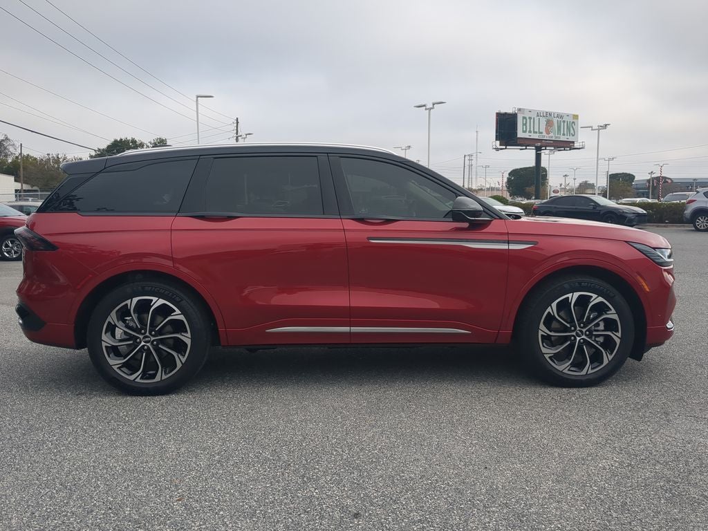 2024 Lincoln Nautilus Reserve