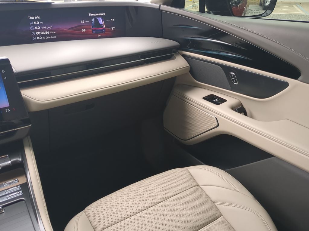 2024 Lincoln Nautilus Reserve