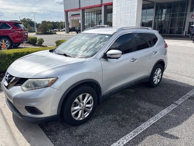 2016 Nissan Rogue SV