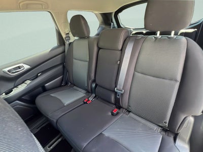 2020 Nissan Pathfinder S