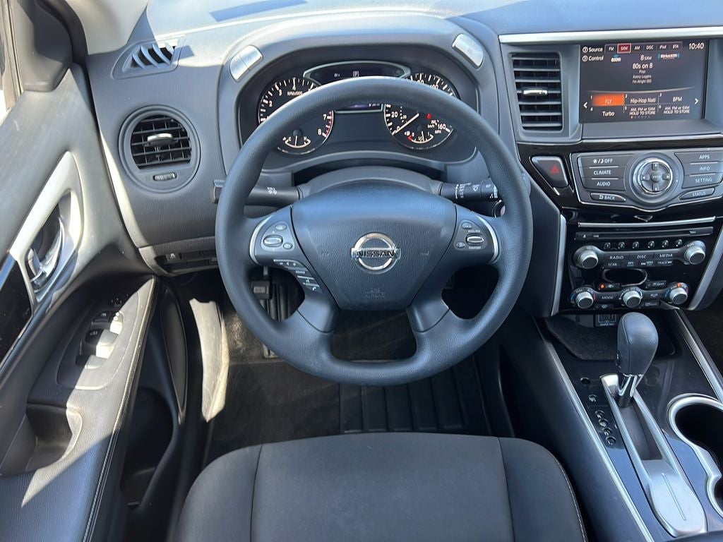 2020 Nissan Pathfinder S