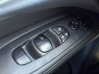 2020 Nissan Pathfinder S