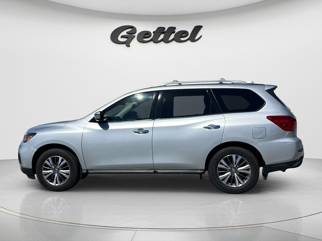 2020 Nissan Pathfinder S