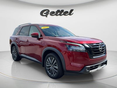 2022 Nissan Pathfinder SL