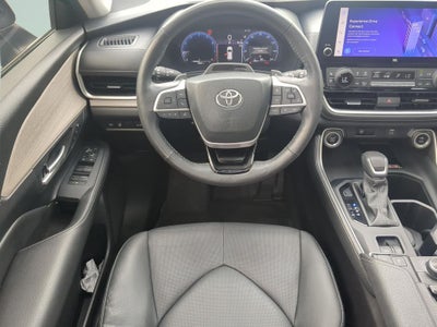 2024 Toyota GRAND HIGHLANDER Platinum