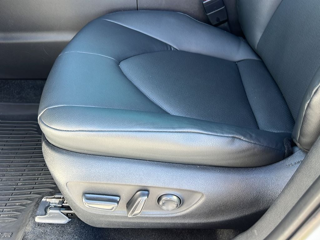 2025 Toyota GRAND HIGHLANDER HEV XLE