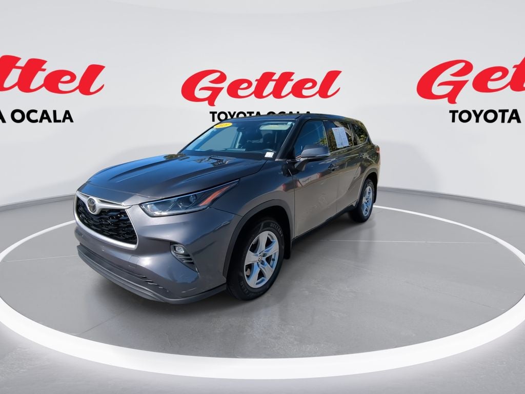 2021 Toyota HIGHLANDER LE