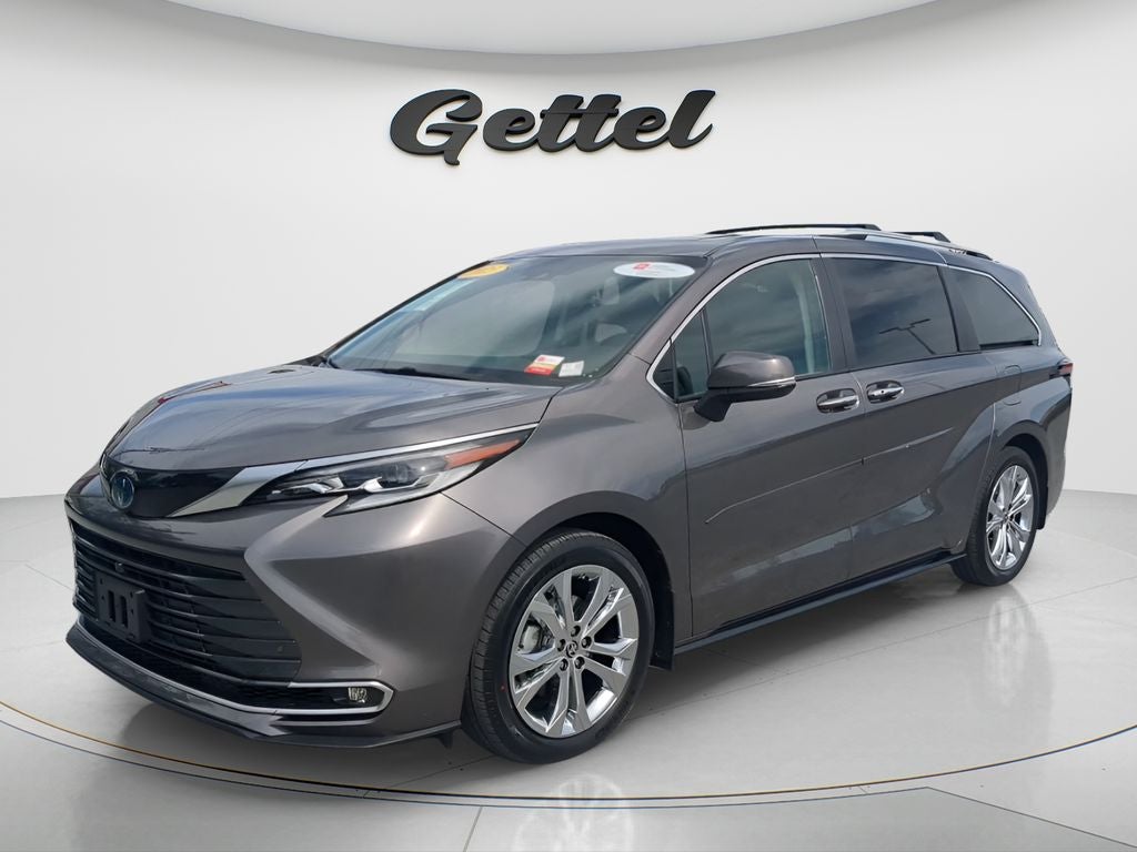 2023 Toyota SIENNA PLATINUM Platinum 7 Passenger