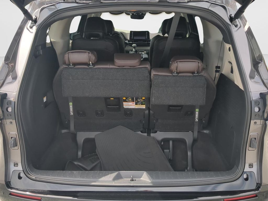 2023 Toyota SIENNA PLATINUM Platinum 7 Passenger