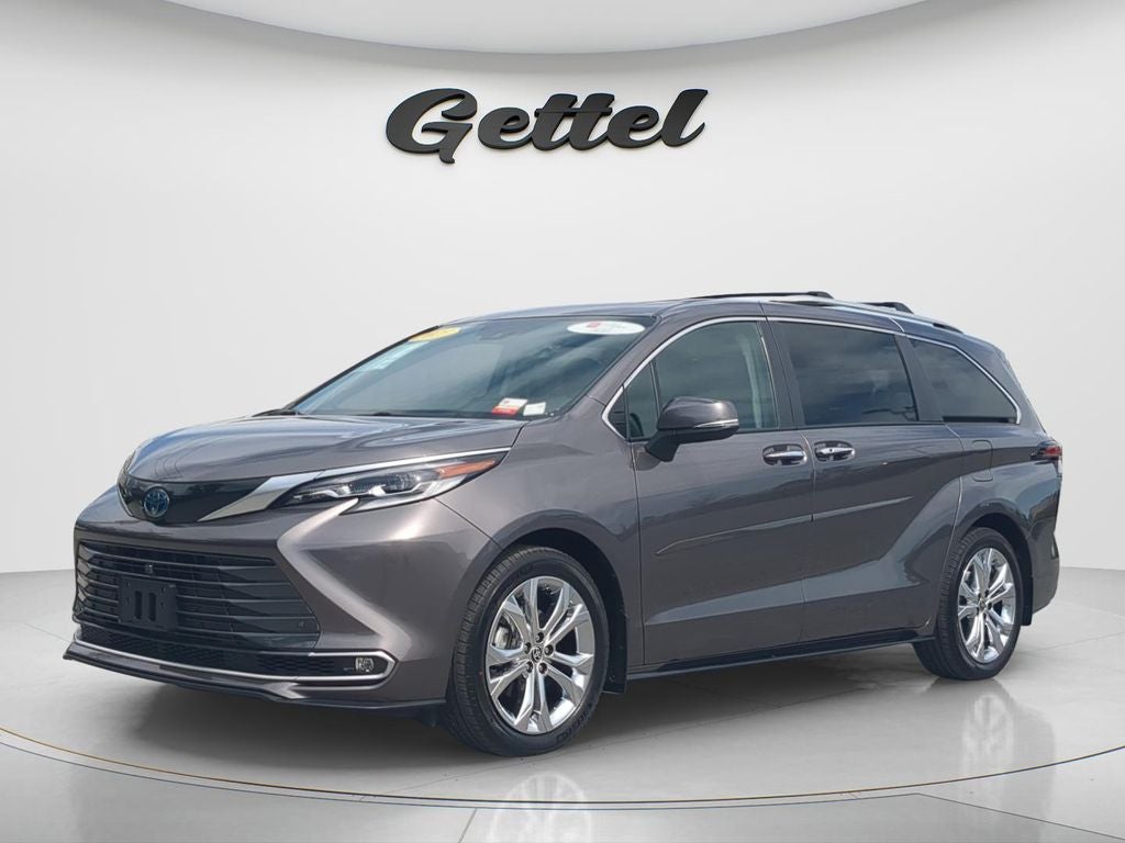 2023 Toyota SIENNA PLATINUM Platinum 7 Passenger