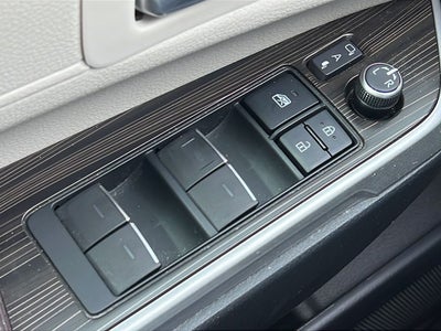 2021 Toyota Sienna Platinum 7 Passenger