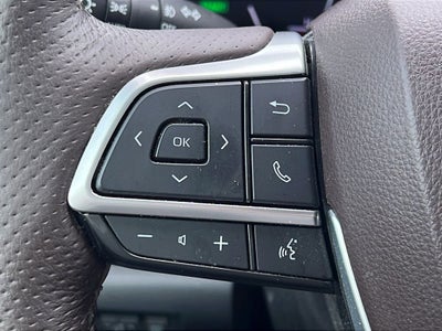 2021 Toyota Sienna Platinum 7 Passenger