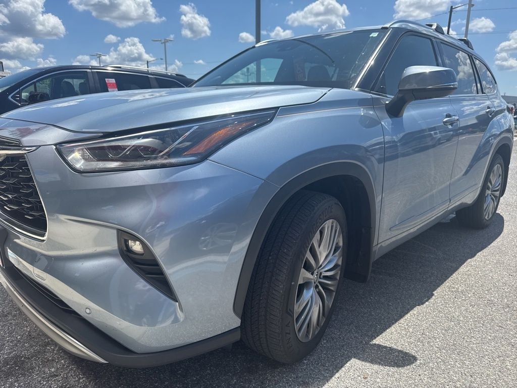2021 Toyota HIGHLANDER Platinum