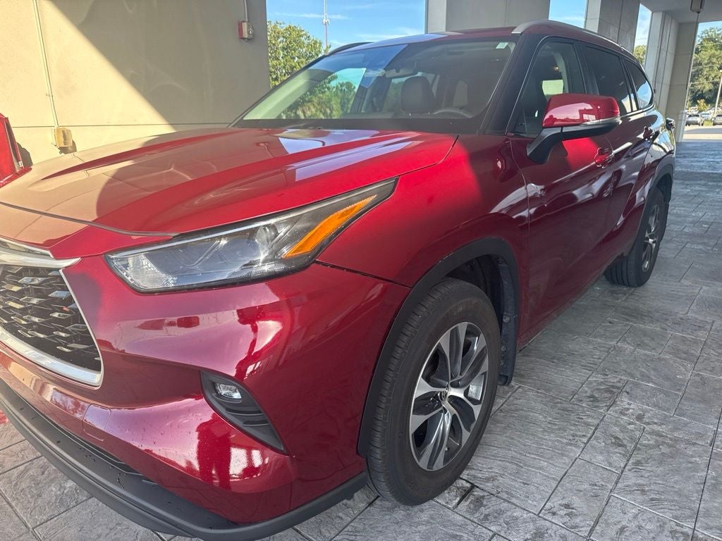 2024 Toyota Highlander XLE