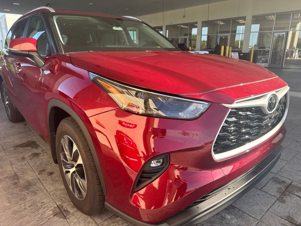 2024 Toyota Highlander XLE
