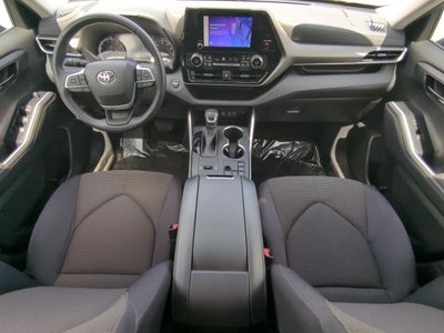 2023 Toyota Highlander LE