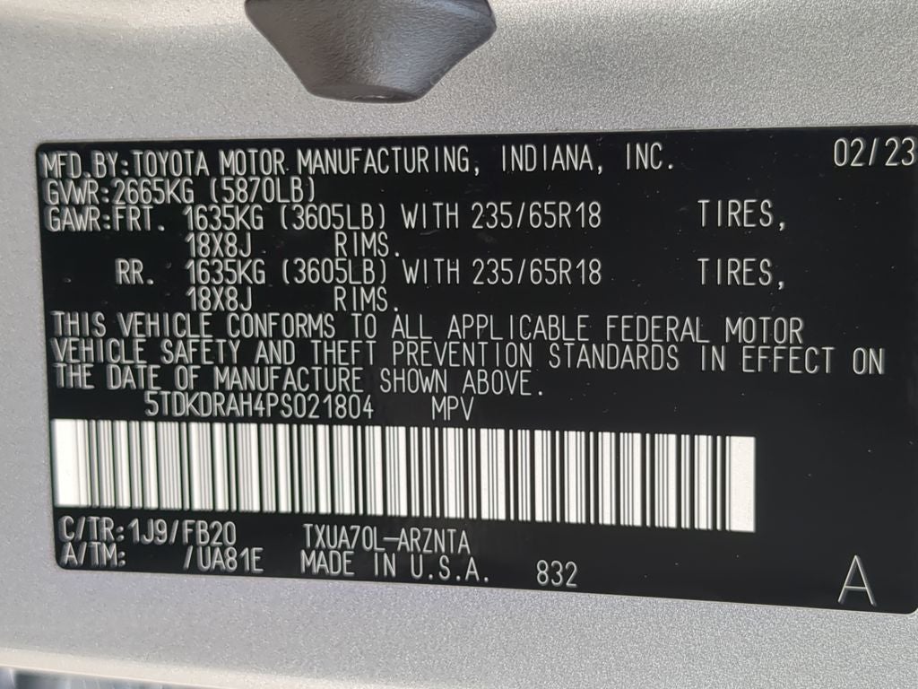 2023 Toyota Highlander LE