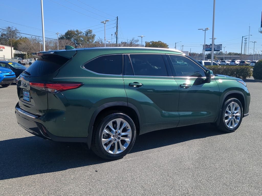 2023 Toyota HIGHLANDER Limited