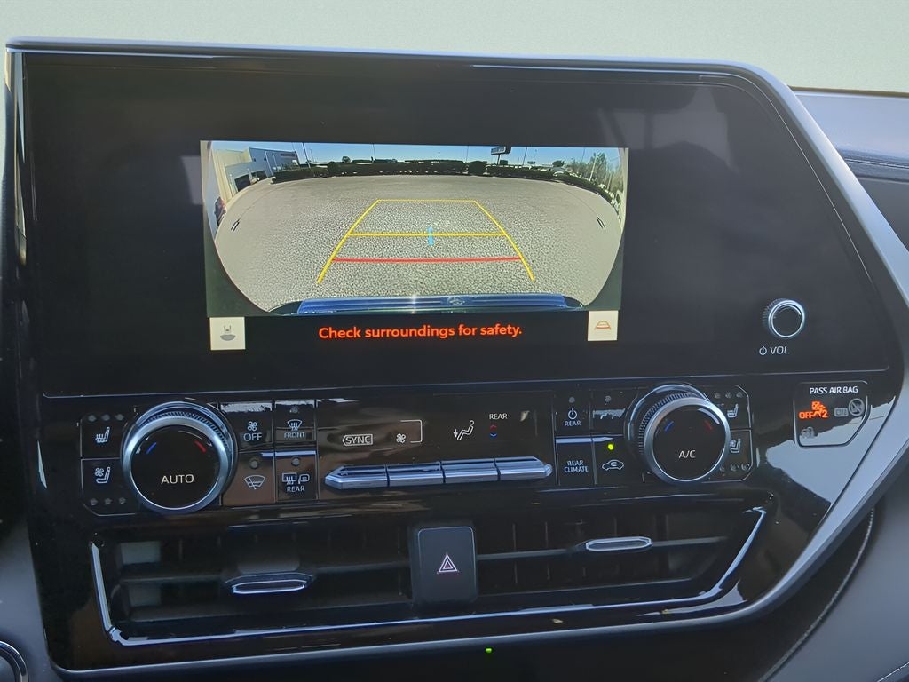 2023 Toyota HIGHLANDER Limited