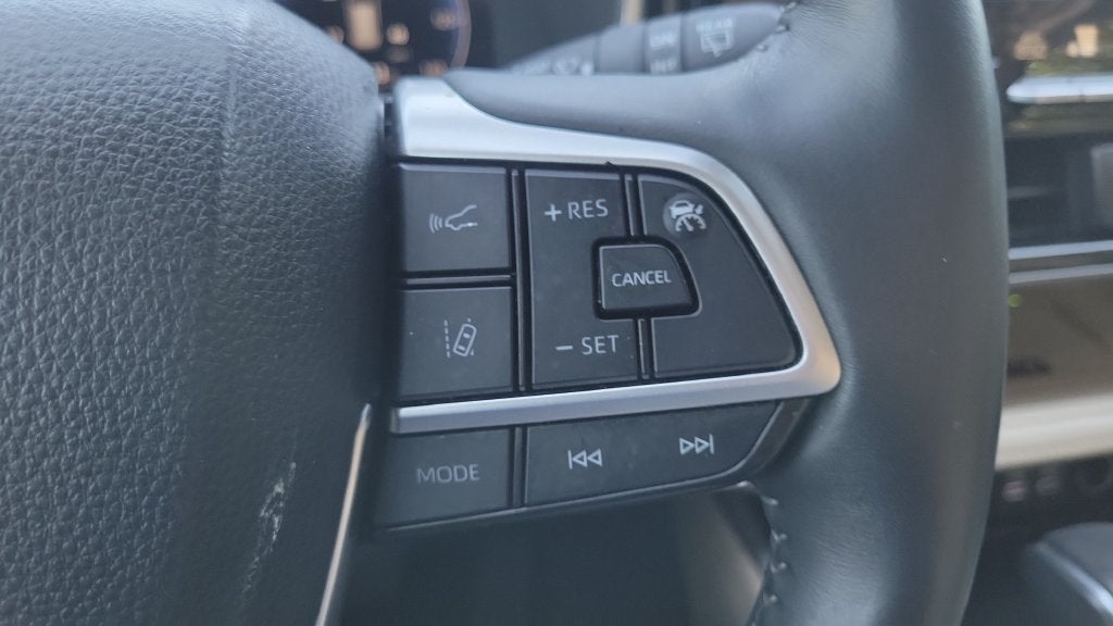 2025 Toyota Highlander Limited