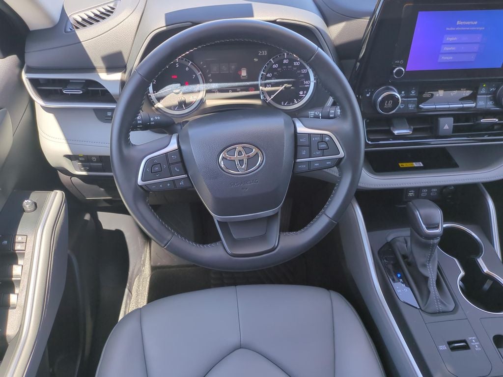 2024 Toyota HIGHLANDER XLE