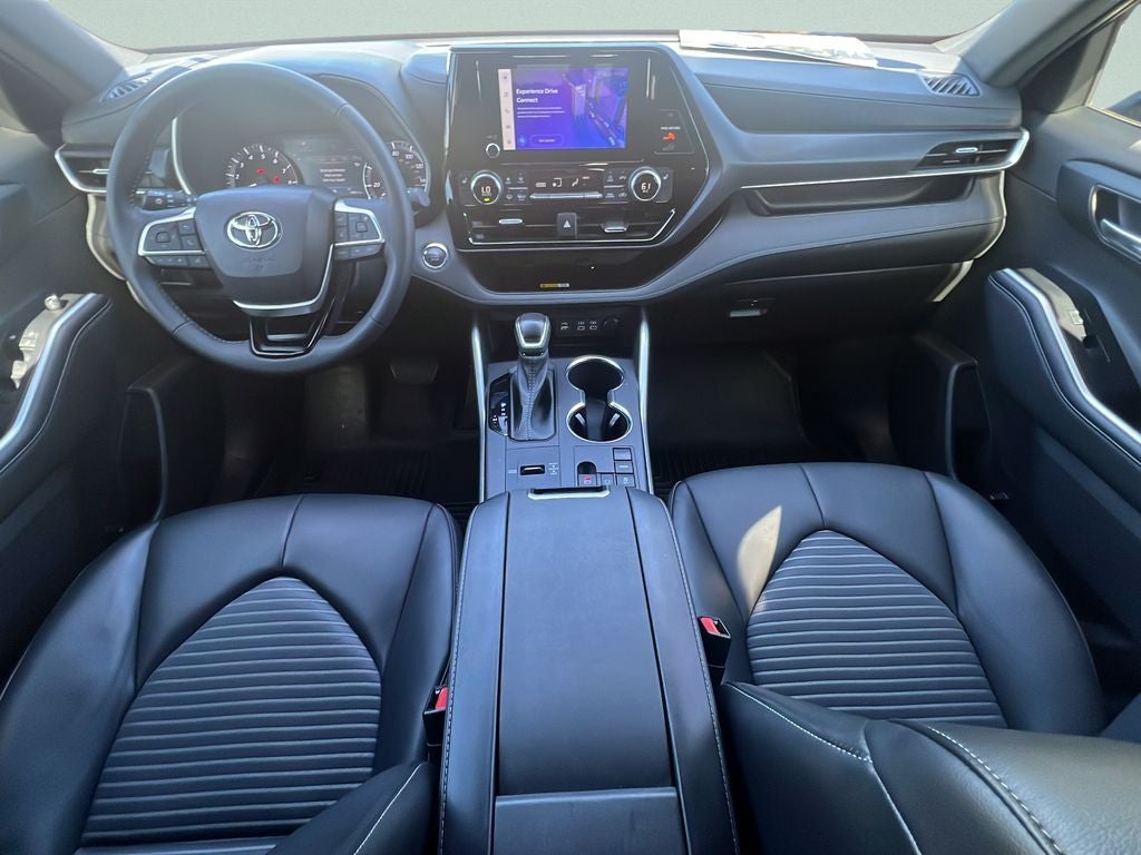 2023 Toyota Highlander XSE