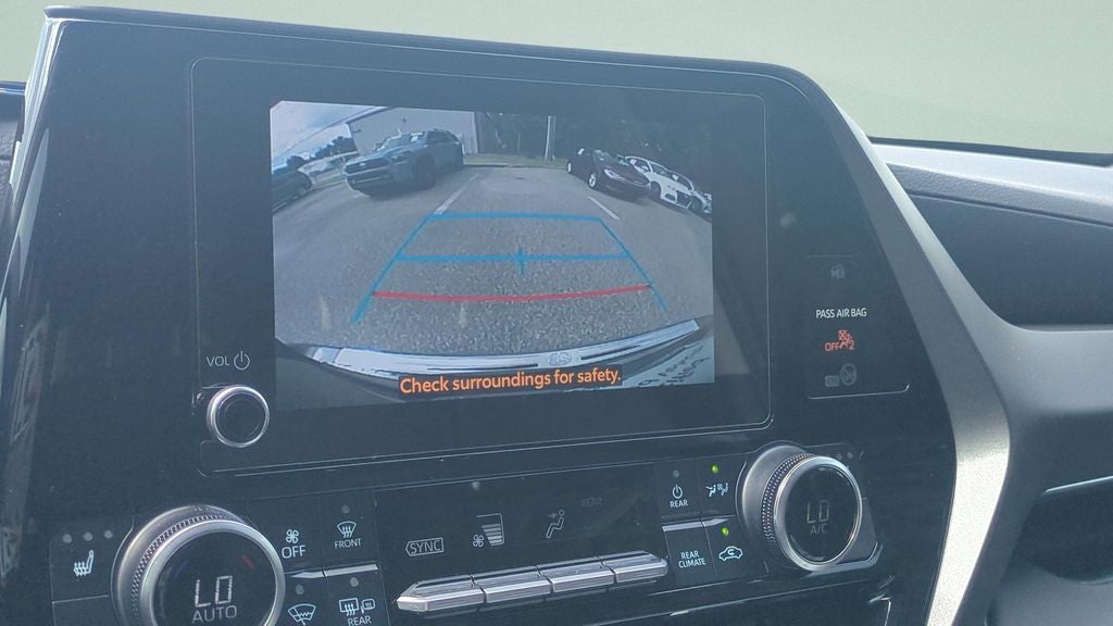 2024 Toyota Highlander XLE