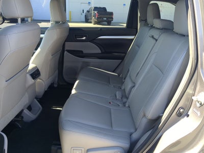 2014 Toyota HIGHLANDER XLE V6