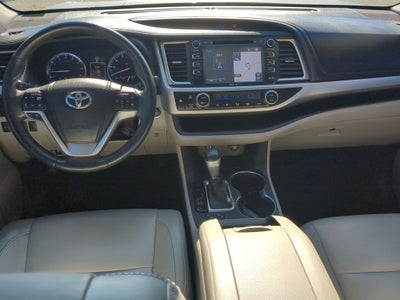 2014 Toyota HIGHLANDER XLE V6
