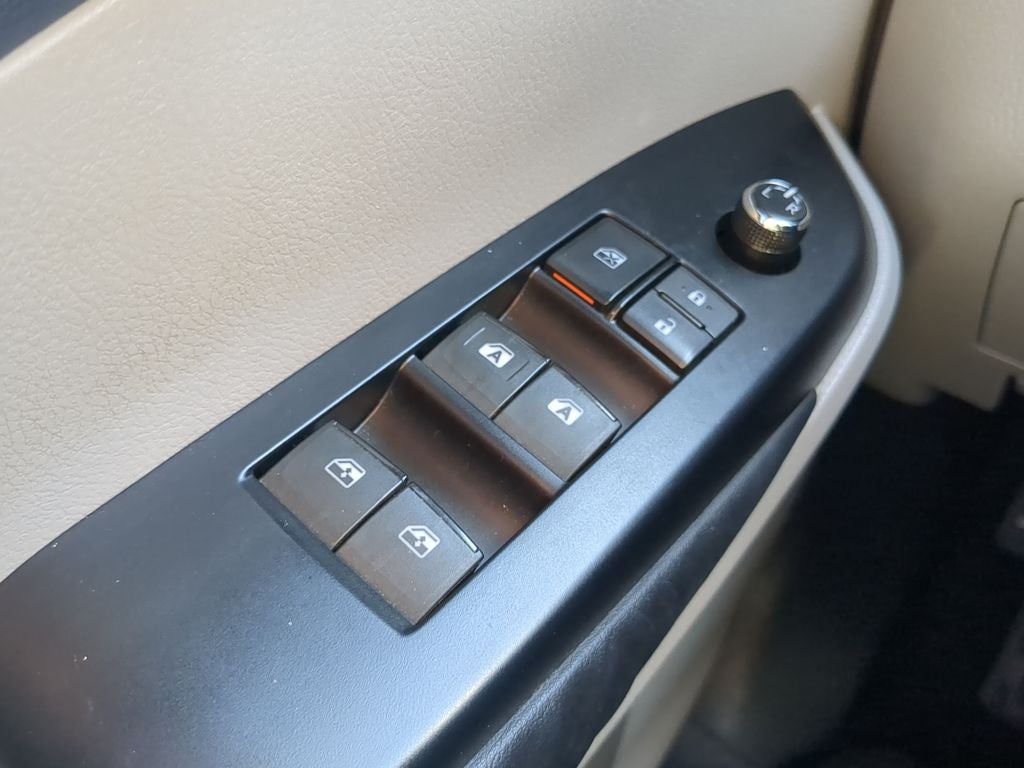 2014 Toyota HIGHLANDER XLE V6