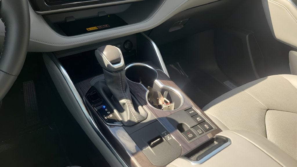 2026 Toyota Highlander Hybrid Limited