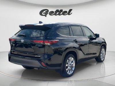 2026 Toyota Highlander Hybrid Limited