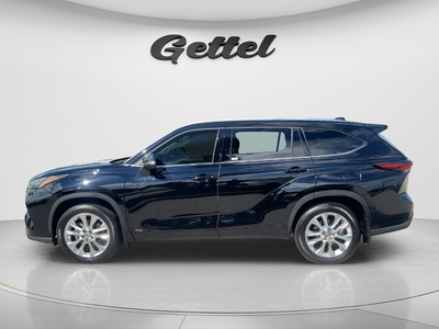 2026 Toyota Highlander Hybrid Limited