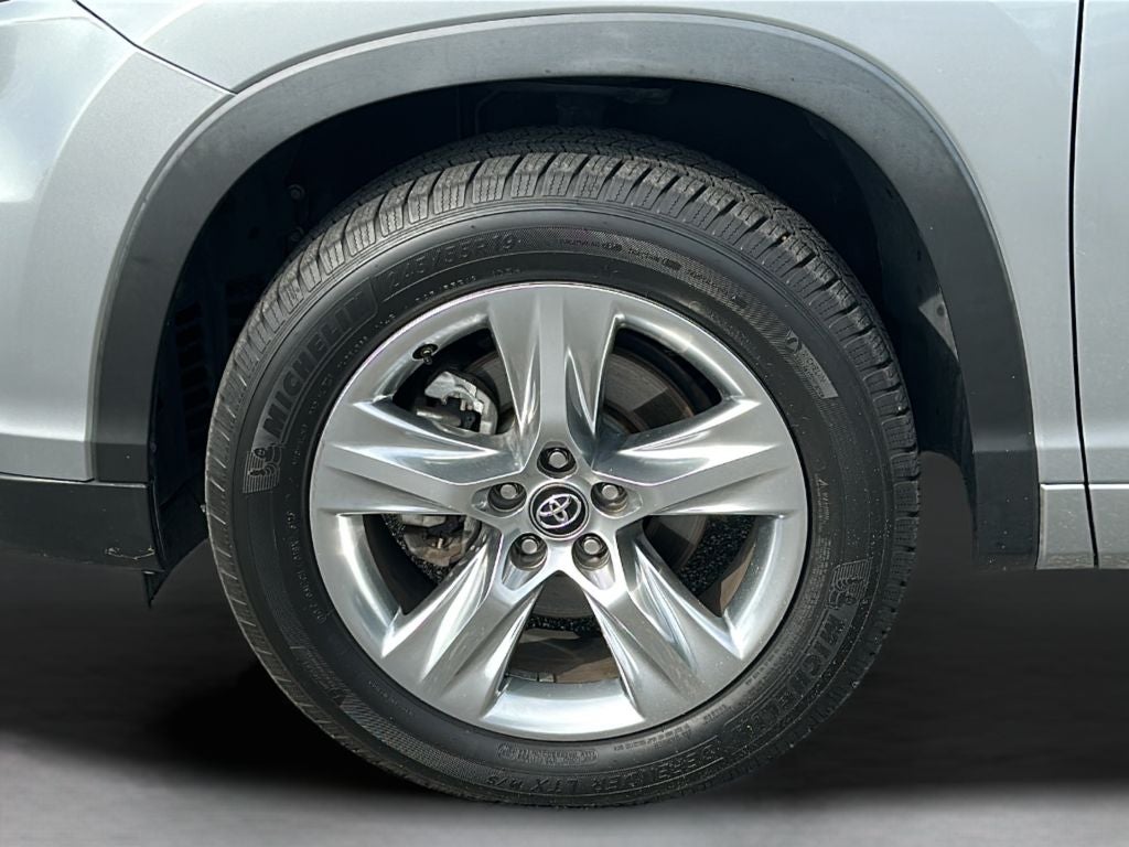 2016 Toyota HIGHLANDER Limited