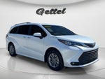 2026 Toyota Sienna XLE 8 Passenger