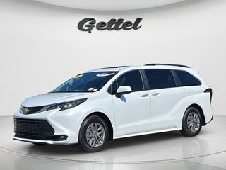 2026 Toyota Sienna XLE 8 Passenger