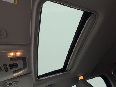 2024 Toyota Sienna XLE 8 Passenger