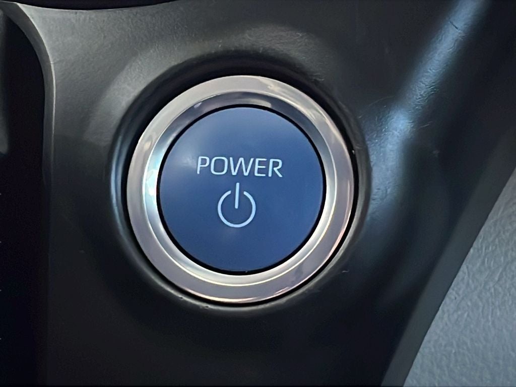 2024 Toyota Sienna XLE 8 Passenger