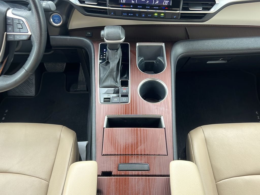 2023 Toyota Sienna XLE 8 Passenger