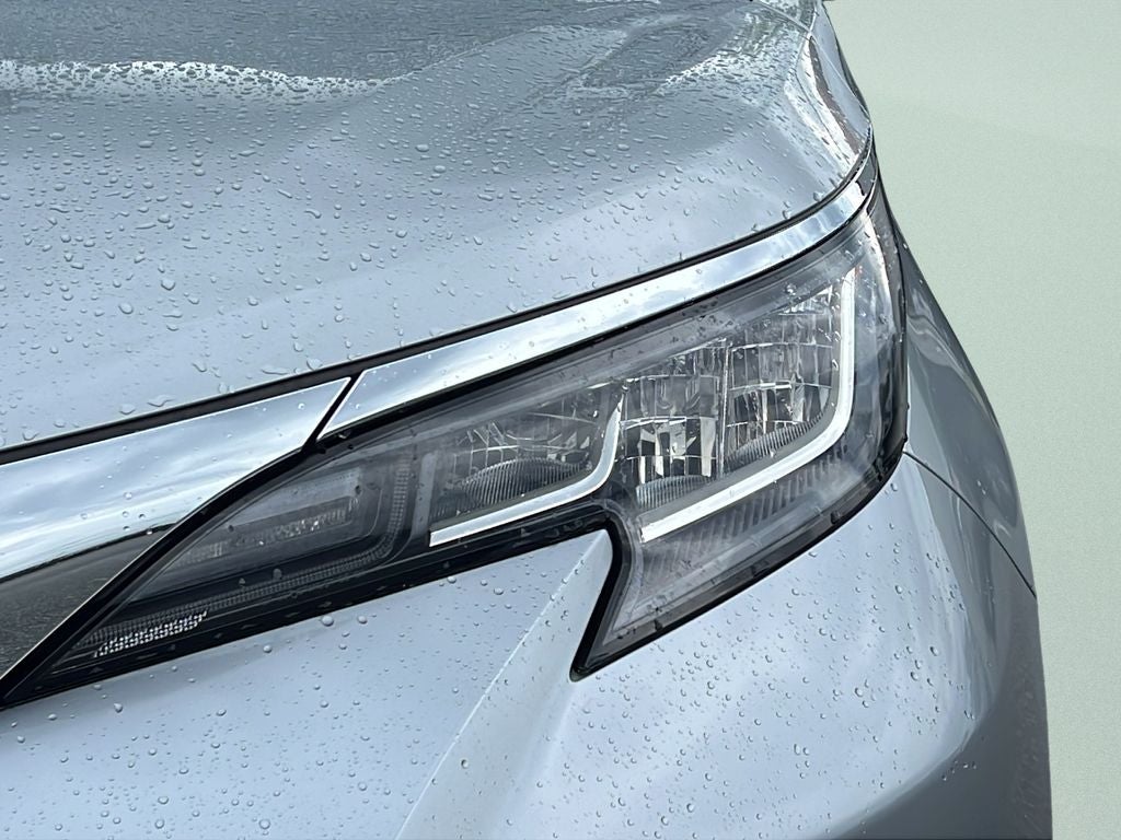 2023 Toyota Sienna XLE 8 Passenger