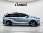 2023 Toyota Sienna XLE 8 Passenger